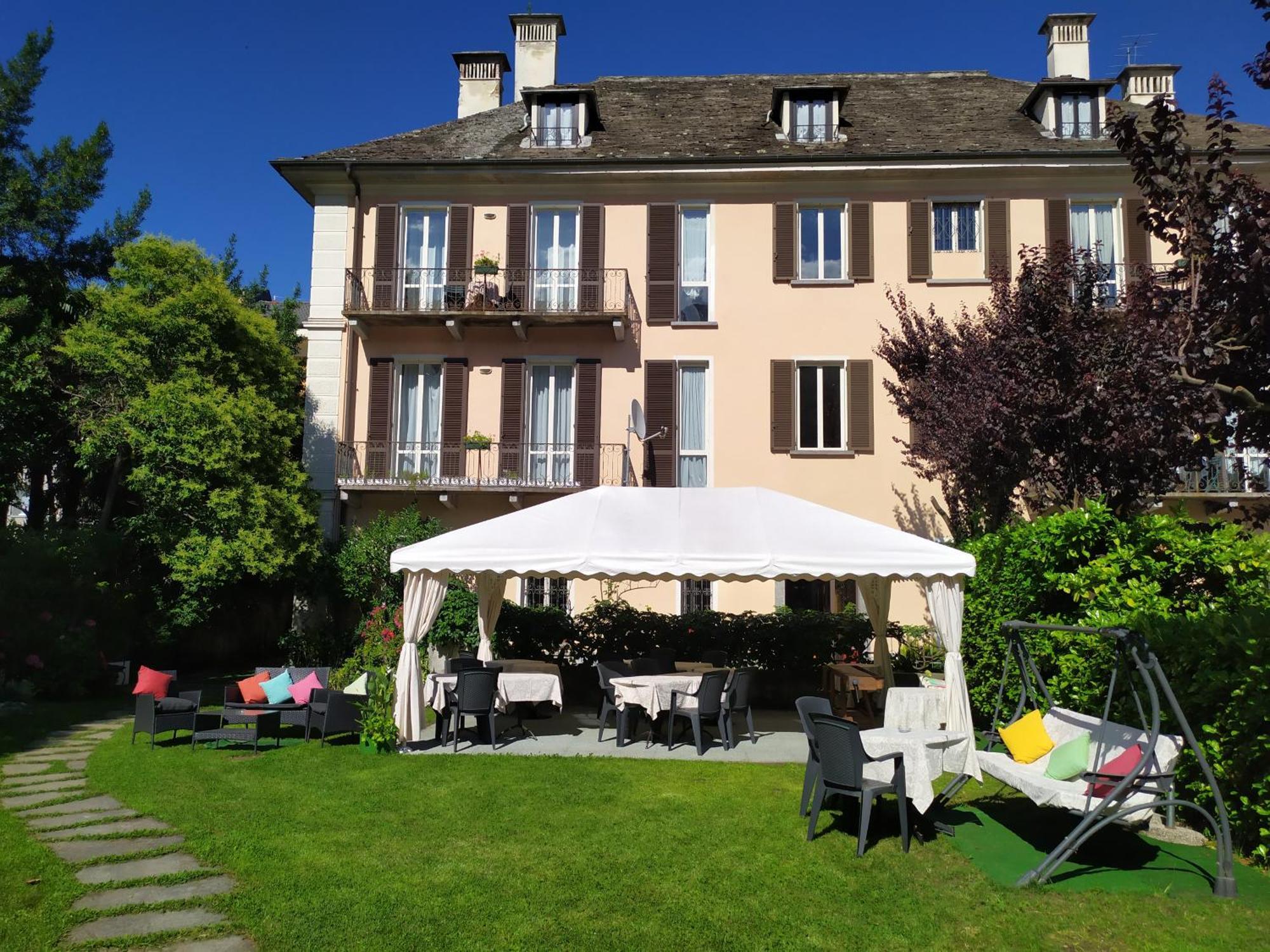Bed & Breakfast Tiffany Domodossola Ngoại thất bức ảnh